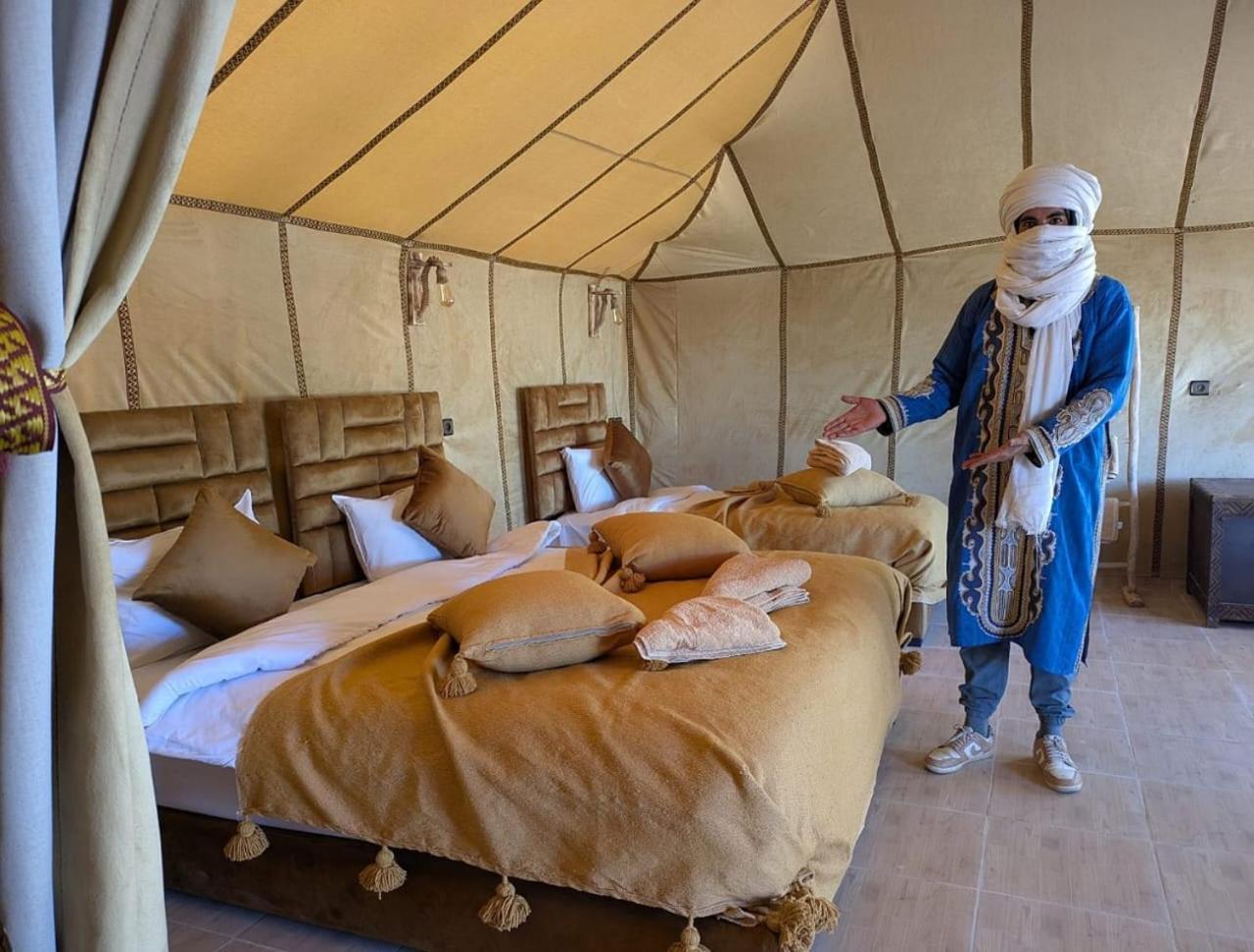Unique Sahara Camp Hotel Merzouga Bagian luar foto