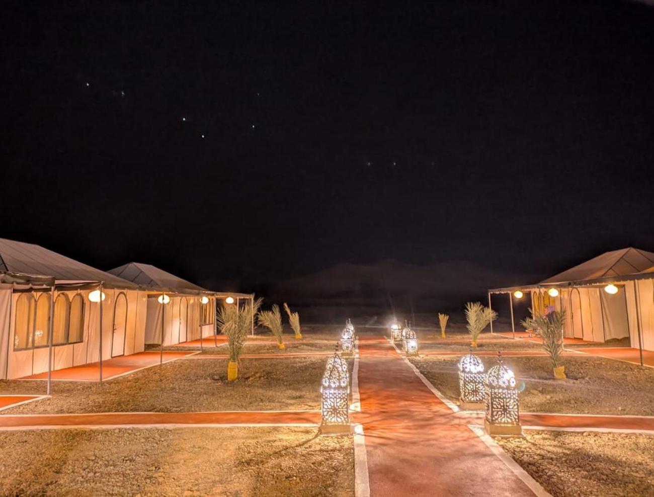 Unique Sahara Camp Hotel Merzouga Bagian luar foto